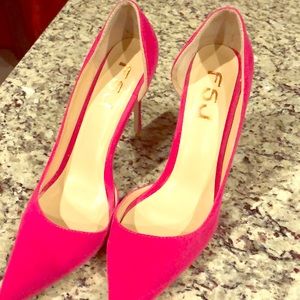 FSJ hot pink velvet heels